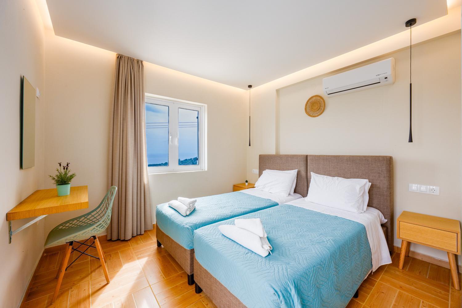 Ioanna Agios Stephanos Villa *