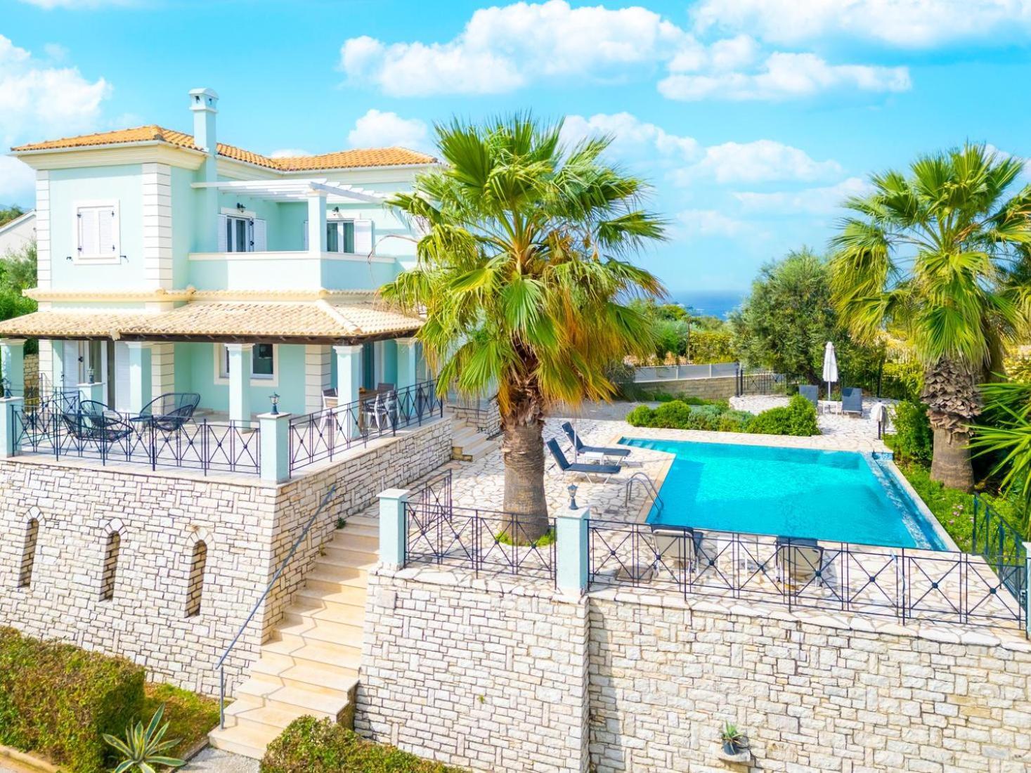Ioanna Agios Stephanos * Agios Stefanos (Thinali)